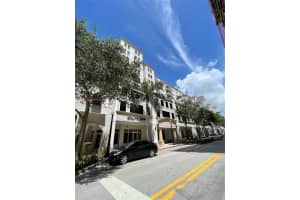 4100 Salzedo St APT 910, Coral Gables, FL 33146, - MLS#A11816670