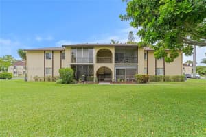 311 Pine Ridge Cir Apt C-2, Greenacres, FL 33463, - MLS#A11816707