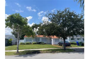 400 Nw 56th Ave, Miami