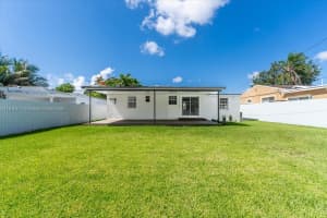 3335 NW 19th St, Miami, FL 33125, - MLS#A11816711