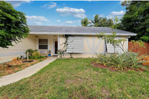 4760 SW 57th Ave, Davie, FL 33314, Sold 08/29/25
