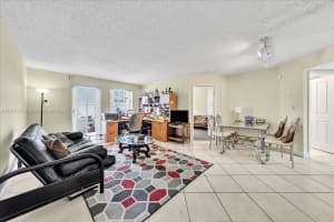 2351 Douglas Rd APT 1204, Miami, FL 33145, - MLS#A11816793