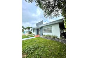 2003 Marseille Dr A, Miami Beach