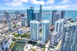 41 Se 5th St 517, Miami