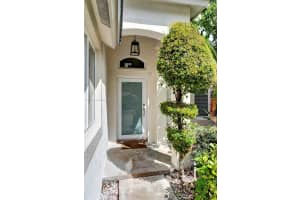 4999 Pelican St, Coconut Creek, FL 33073, Sold 07/14/25