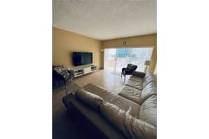 1950 S Ocean Dr APT 4C, Hallandale Beach, FL 33009, - MLS#A11816868