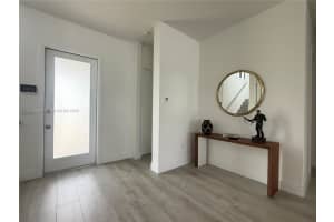 8167 NW 45th St, Doral, FL 33166, Sold 08/21/25