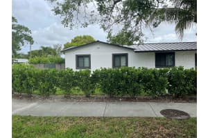 16 NW 207th St, Miami, FL 33169, - MLS#A11816952