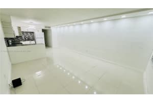 1120 102nd St APT 7, Bay Harbor Islands, FL 33154, - MLS#A11816963
