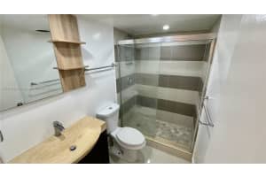1120 102nd St APT 7, Bay Harbor Islands, FL 33154, - MLS#A11816963