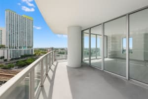 90 SW 3rd St APT 1413, Miami, FL 33130, - MLS#A11816989