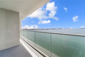 800 Claughton Island Dr 1103, Miami