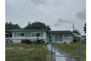 12120 Sw 185th Ter, Miami