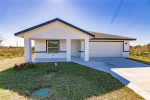 215 Nautilus Ave, La Belle