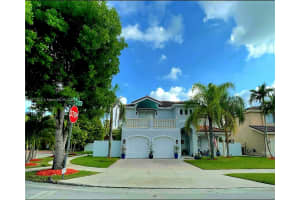 14121 Sw 152nd Ter, Miami