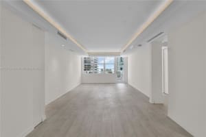 5700 Collins Ave APT 7A, Miami Beach, FL 33140, - MLS#A11817245
