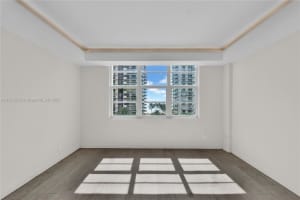 5700 Collins Ave APT 7A, Miami Beach, FL 33140, - MLS#A11817245