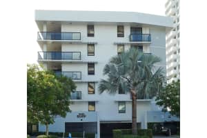 5845 Collins Ave 304, Miami Beach