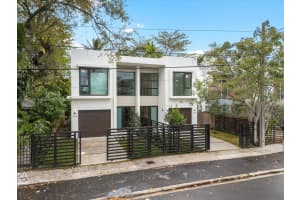 3614 Thomas Ave, Miami, FL 33133 - MLS#A11817264