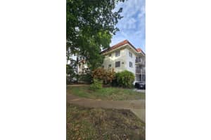 13655 NE 10th Ave APT 108, North Miami, FL 33161, - MLS#A11817308
