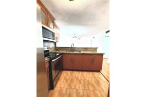 110 Royal Palm Rd APT 309, Hialeah Gardens, FL 33016, - MLS#A11817358