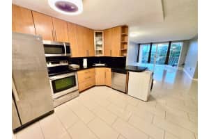 1780 NE 191st St Apt 409-2, Miami, FL 33179, - MLS#A11817383