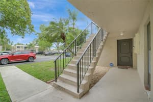 8523 Old Country Manor APT 514, Davie, FL 33328, Sold 07/28/25