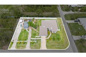 304 Bradley Other, FL 33974 - MLS#A11817408
