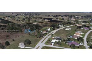 1001 Little Ct Sebring, FL 33876 - MLS#A11817422