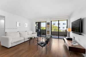 141 Crandon Blvd, Key Biscayne, FL 33149, Sold 07/17/25