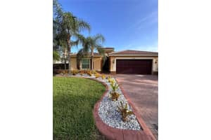 2046 Ne 4th Ct, Homestead