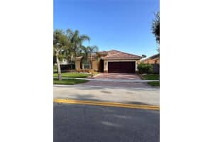 2046 NE 4th Ct, Homestead, FL 33033, - MLS#A11817498
