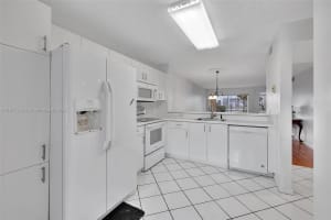 7711 Trent Dr #106, Tamarac, FL 33321, - MLS#A11817503