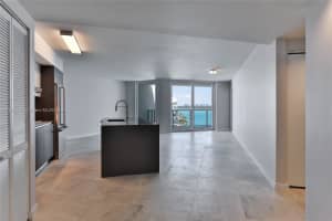9821 E Bay Harbor Dr 902 Bay Harbor Islands, FL 33154 - MLS#A11817567