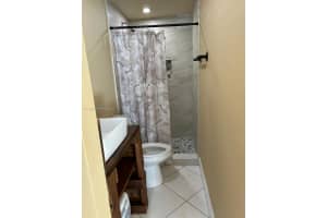 MLS# A11817568, Hollywood, Florida 33021