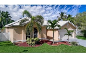 17820 NW 16th St 17820, Pembroke Pines, FL 33029 - MLS#A11817633