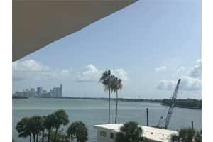 10350 W Bay Harbor Dr, Miami Beach, FL 33154, Sold 08/05/25