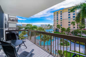 2900 NE 14th Street Causeway APT 410, Pompano Beach, FL 33062, - MLS#A11817645