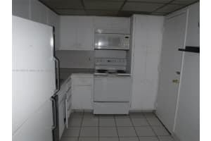 1950 S Ocean Dr, Hallandale Beach, FL 33009, Sold 09/22/25