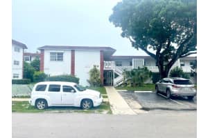 1311 Nw 43rd Ave 102, Lauderhill