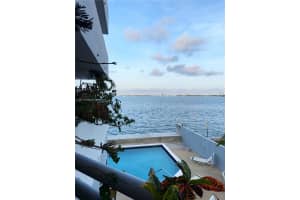 555 Ne 30 St 201, Miami