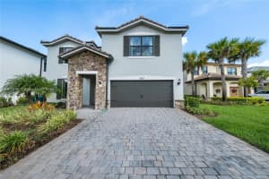 8160 Nw 78th St, Tamarac