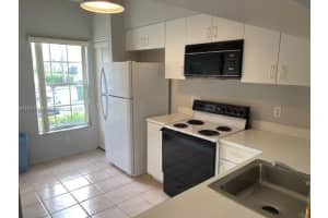 16703 Hemingway Dr Weston, FL 33326 - MLS#A11817735