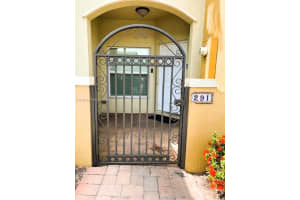 291 Lake Monterey Cir, Boynton Beach, FL 33426 - MLS#A11817819