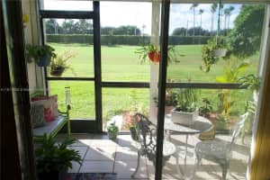 9820 S Hollybrook Lake Dr APT 106, Pembroke Pines, FL 33025, - MLS#A11817826