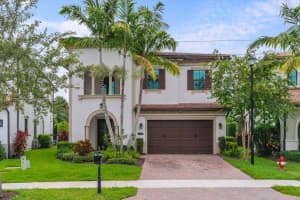 9350 E Meridian Dr E, Parkland
