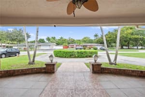 736 Ixora Ln, Plantation, FL 33317, Sold 08/20/25