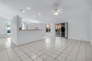 1061 Nw 191st Ave Pembroke Pines, FL 33029 - MLS#A11817948
