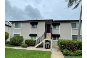 4000 Crystal Lake Dr APT 111, Pompano Beach, FL 33064, - MLS#A11817977