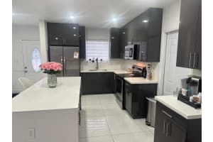 17825 Nw 8th Pl, Miami Gardens